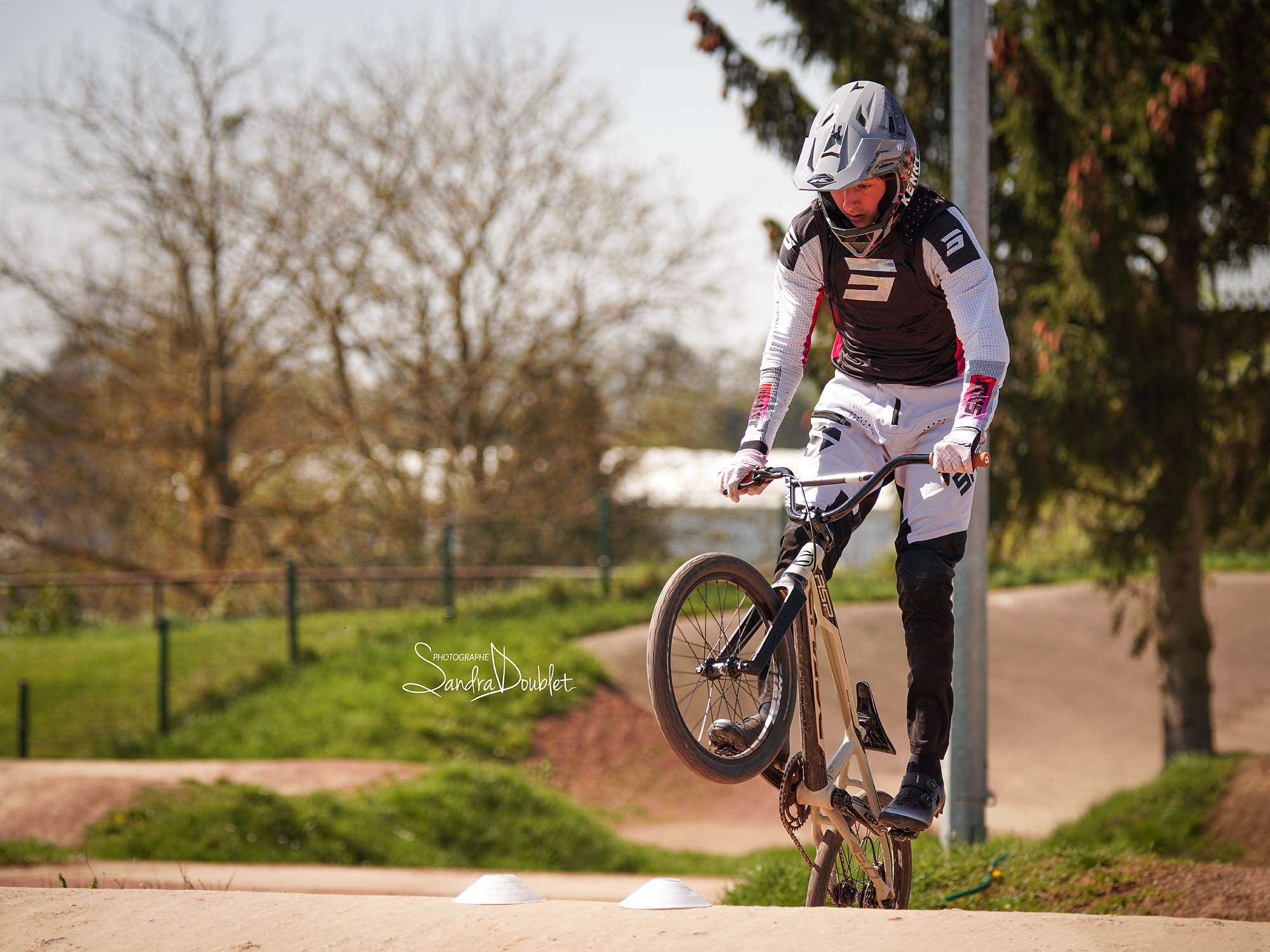 ADONIS-STUDIO-PHOTO-ENTRAINEMENT-BMX-050425-035